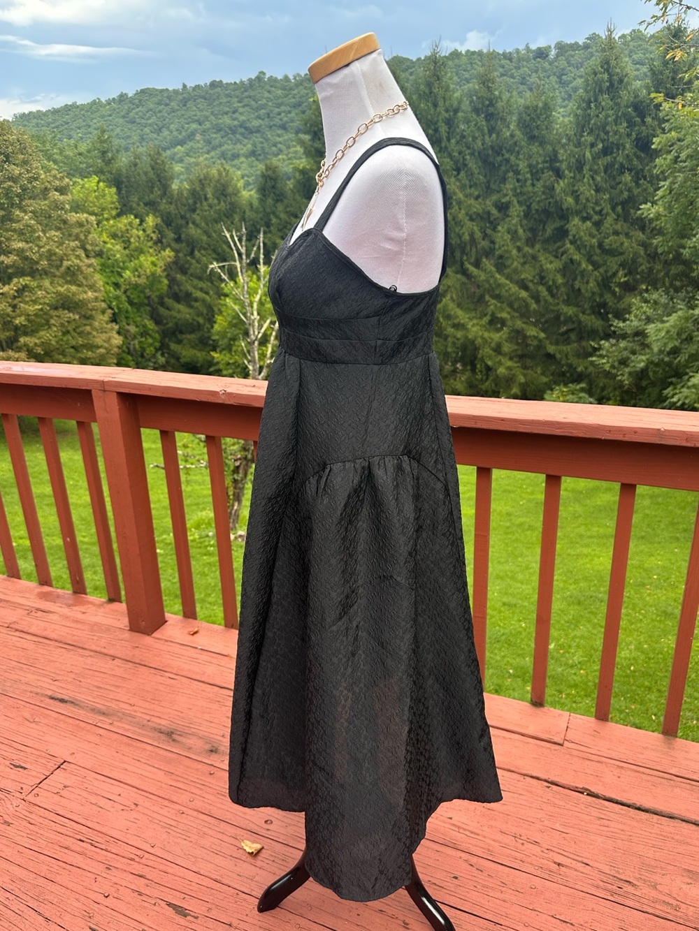 Moon River Kimber Black Jacquard Textured Midi Dress NWT! - Picture 2 of 6